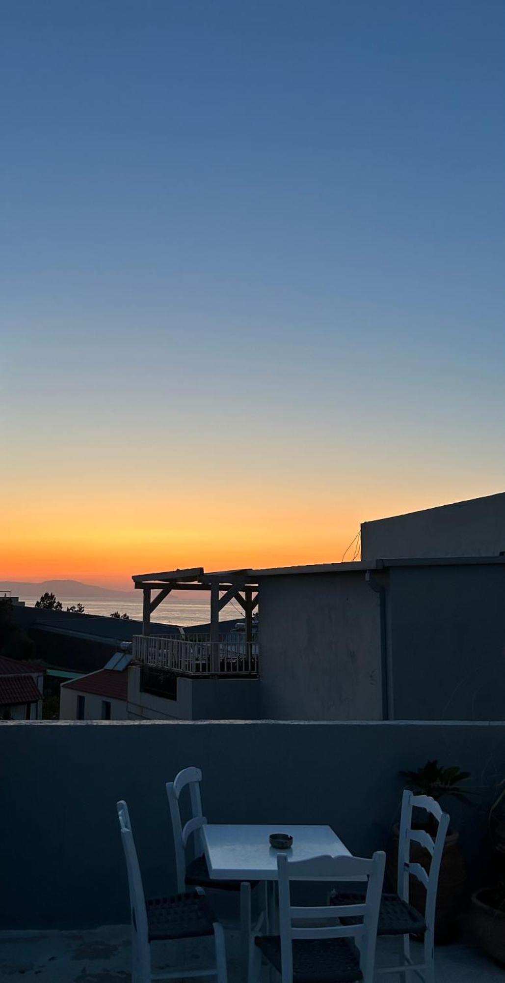 Chania Locals Flat Appartamento La Canea
